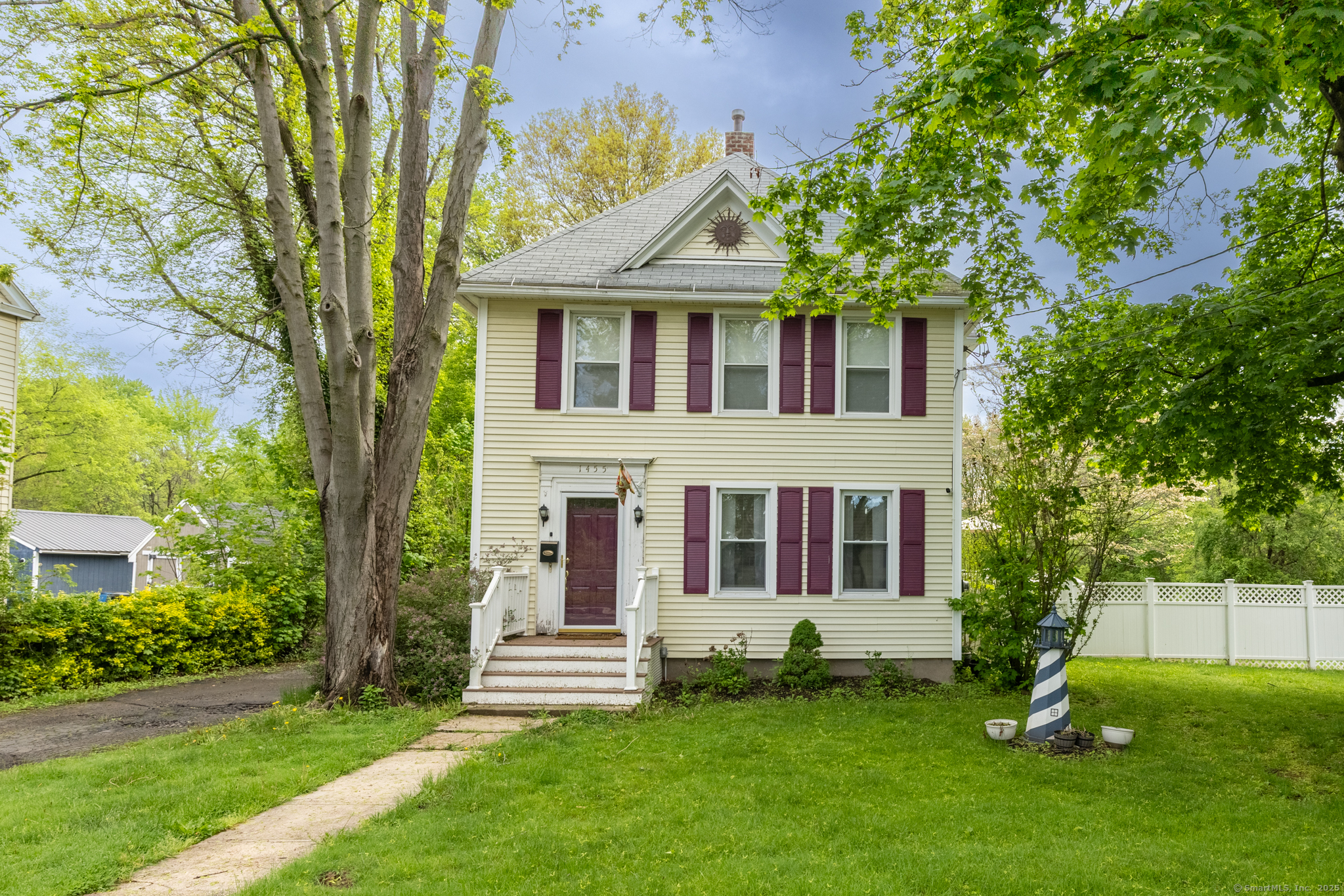 Photo 1 of Farmington Avenue, Berlin, Connecticut, $449,900, Web #: 24093888