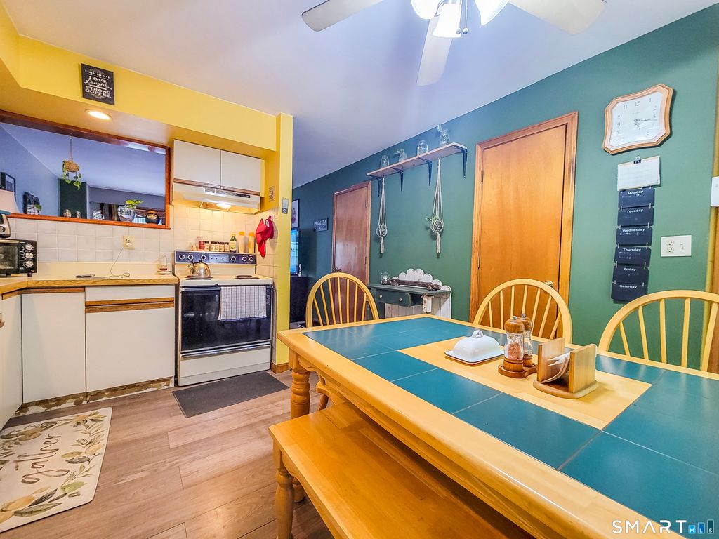 Photo of 233 Derby Avenue #503, Derby, CT 06418 (MLS # 24175048)