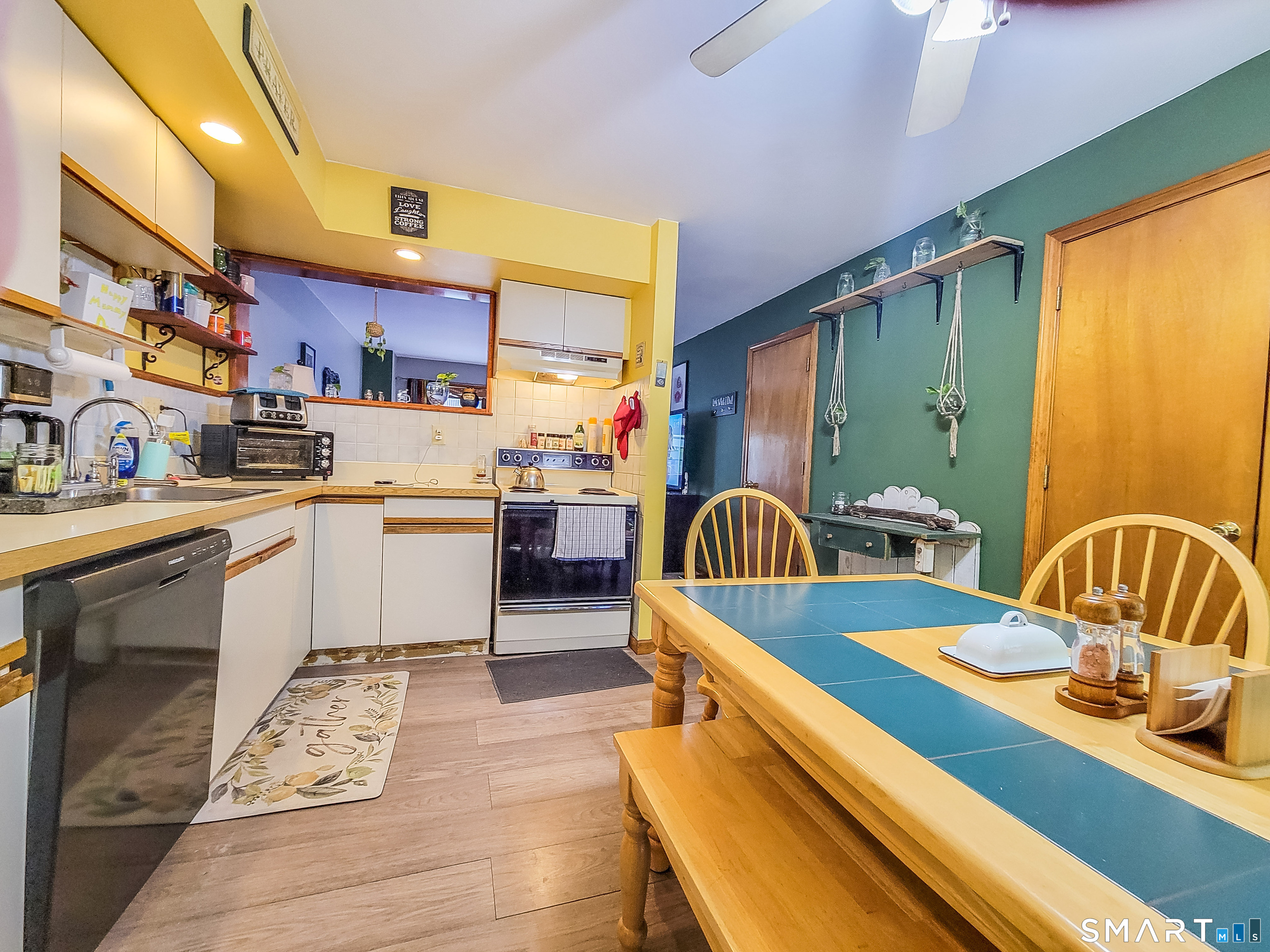 233 Derby Avenue 503