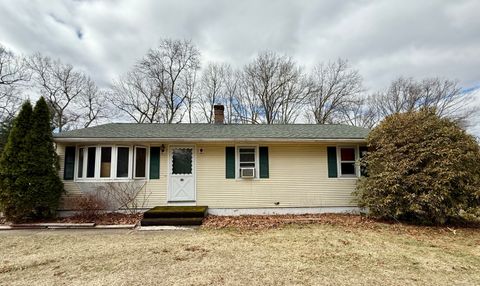 517 Washington Road, Enfield, CT 06082 - #: 24090255