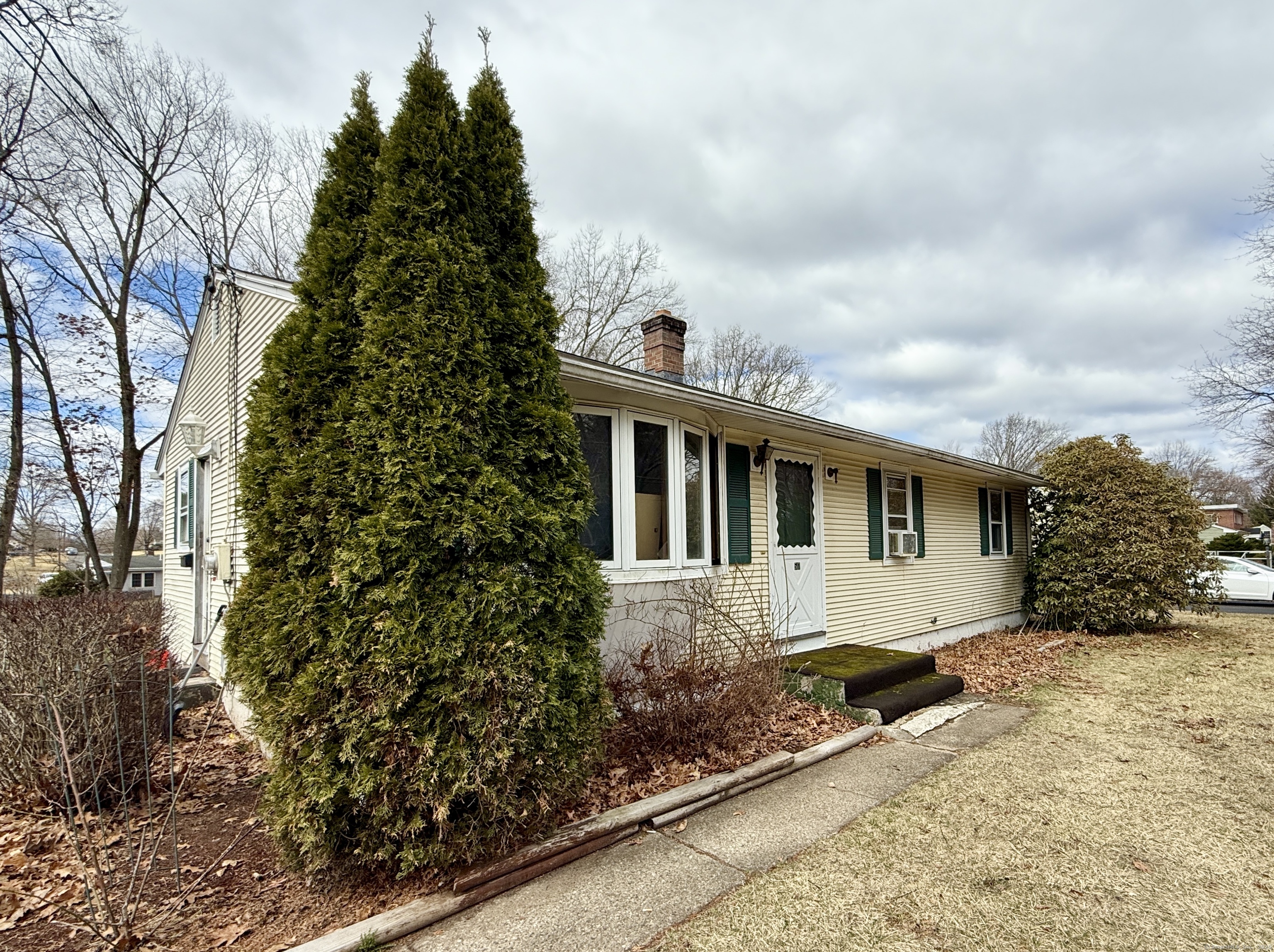 517 Washington Road, Enfield, Connecticut image 2