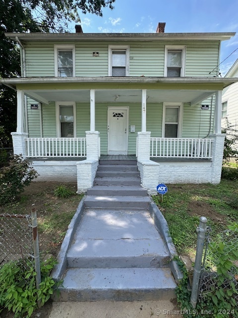Rental Property at 147 Martin Street 1, Hartford, Connecticut - Bedrooms: 2 
Bathrooms: 1 
Rooms: 5  - $1,650 MO.