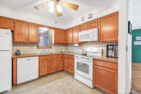 Tiny photo for 22 Jenyfer Court, Shelton, CT 06484 (MLS # 24154936)