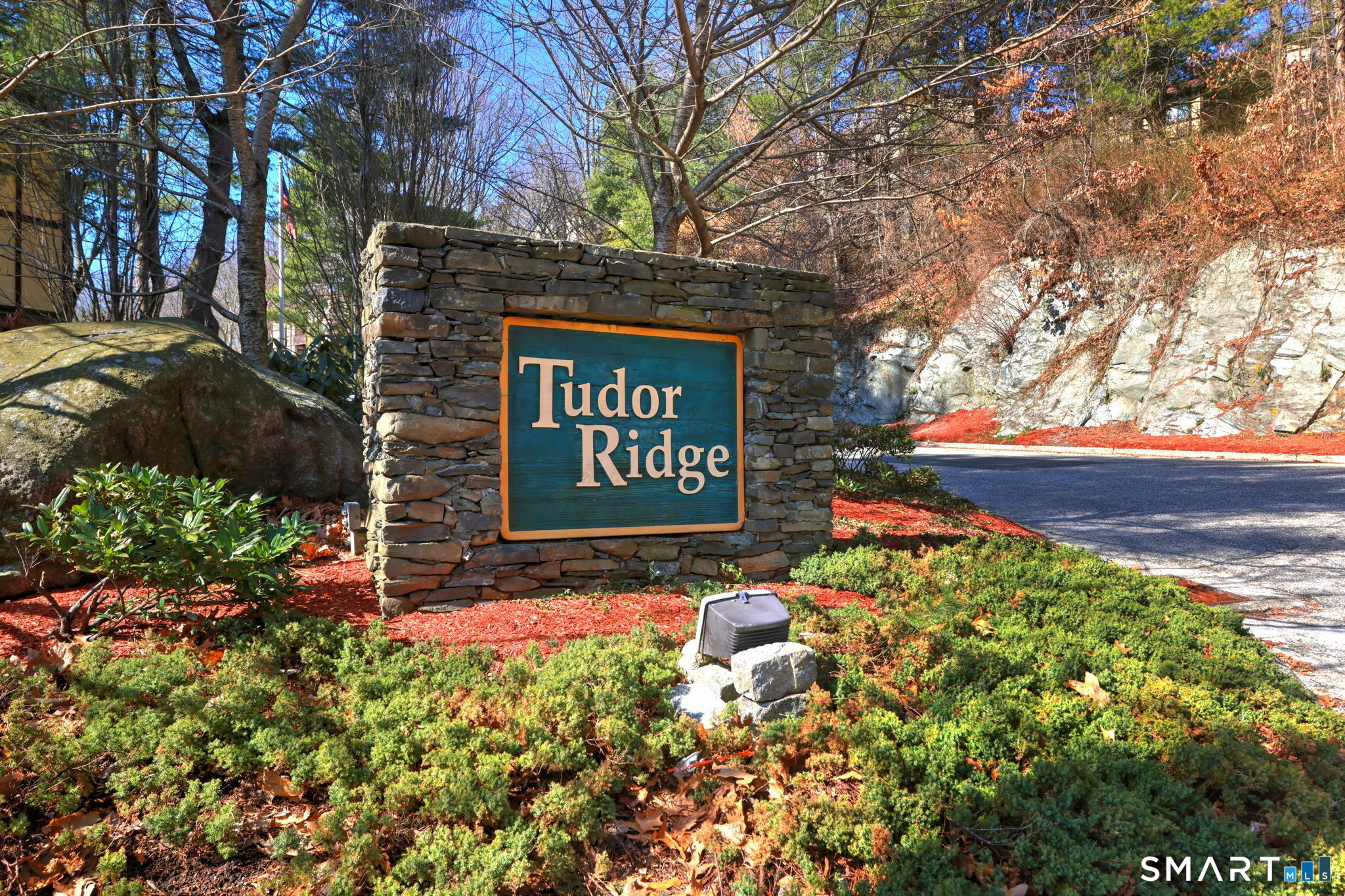 125 Warner Hill Road 100