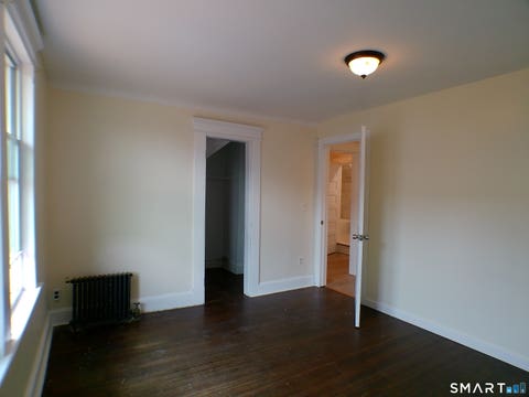 Tiny photo for 1698 North Avenue #3, Bridgeport, CT 06604 (MLS # 24195389)