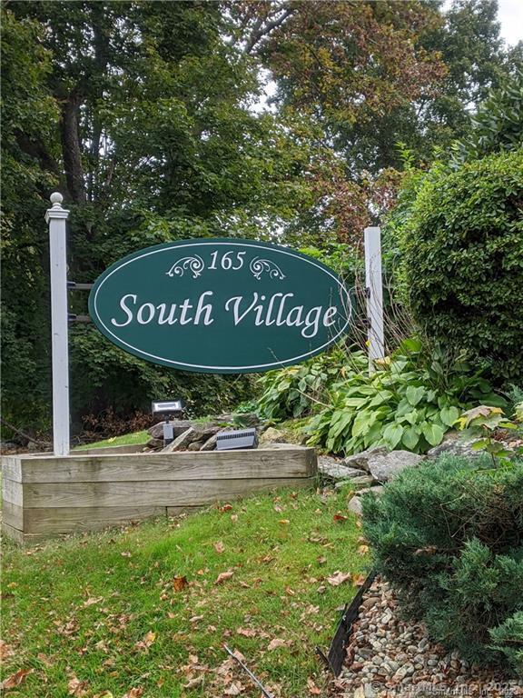 165 South Street 62, Vernon, Connecticut - 1 Bedrooms  
1 Bathrooms  
3 Rooms - 