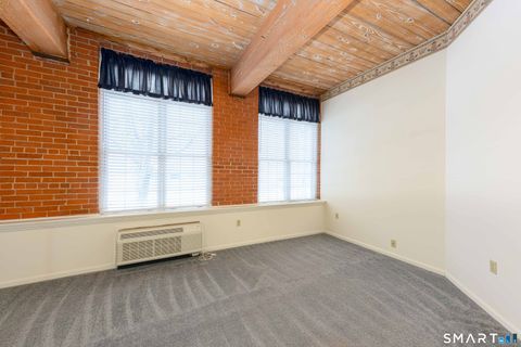 Tiny photo for 319 New Britain Road #APT 215, Berlin, CT 06037 (MLS # 24150390)