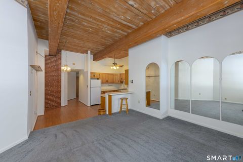 Tiny photo for 319 New Britain Road #APT 215, Berlin, CT 06037 (MLS # 24150390)