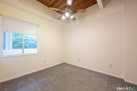 Tiny photo for 319 New Britain Road #APT 215, Berlin, CT 06037 (MLS # 24150390)