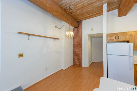 Tiny photo for 319 New Britain Road #APT 215, Berlin, CT 06037 (MLS # 24150390)