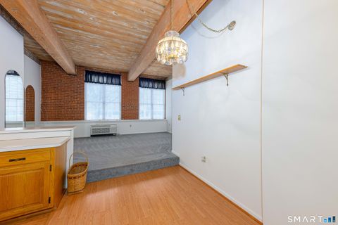 Tiny photo for 319 New Britain Road #APT 215, Berlin, CT 06037 (MLS # 24150390)