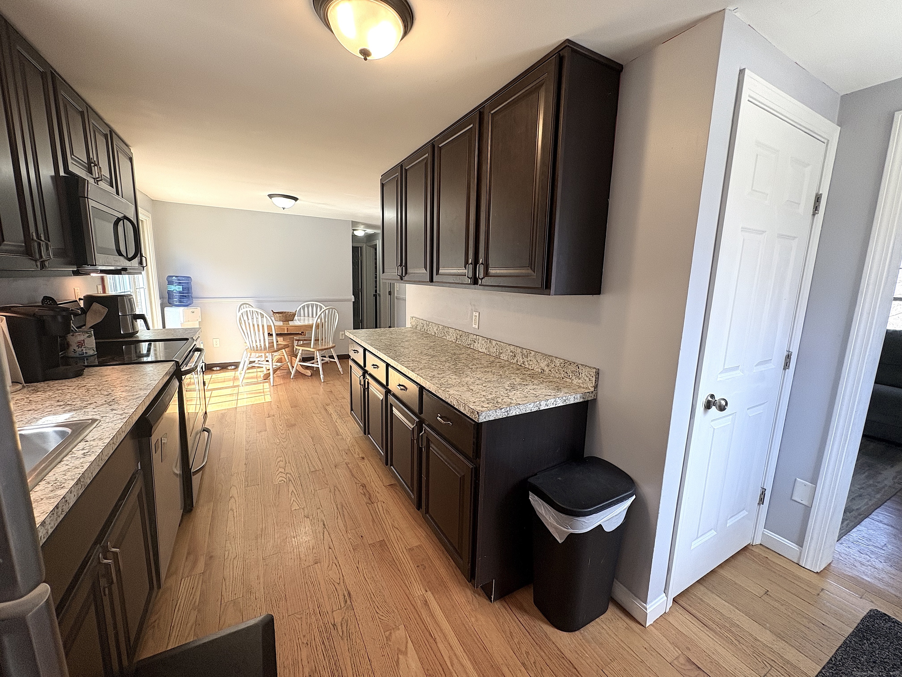 161 Old New London Road, Salem, Connecticut image 8