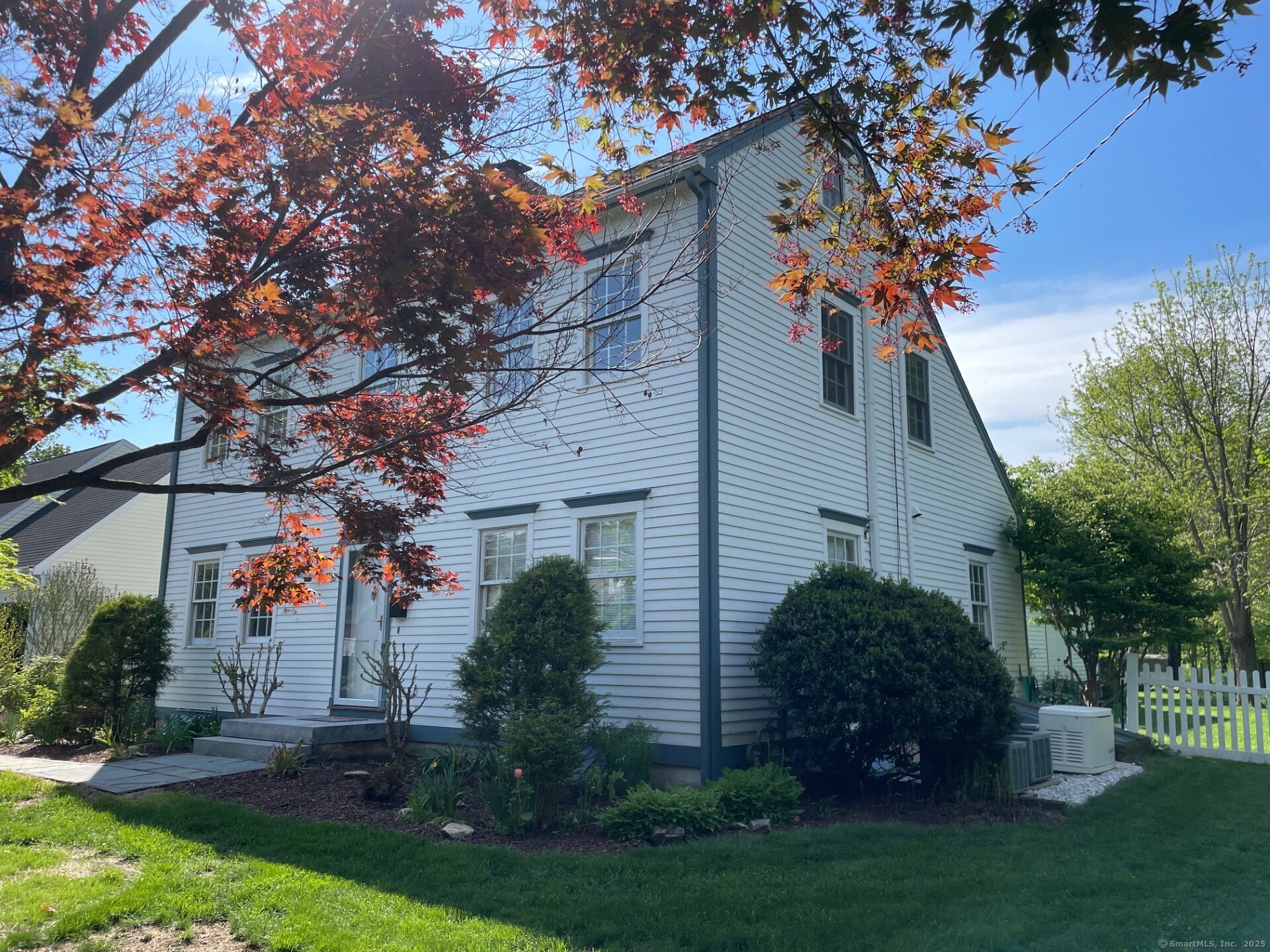 16 North Street, Guilford, Connecticut image 28
