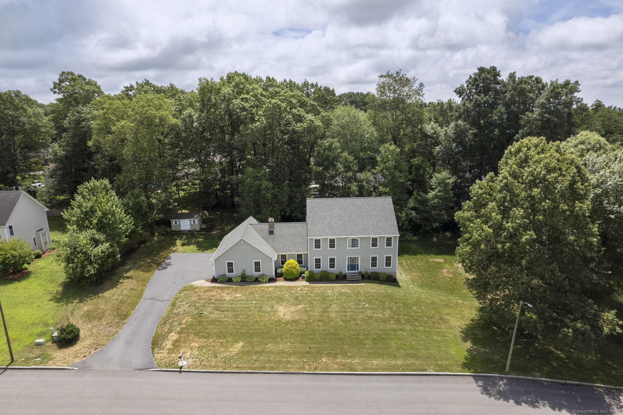 54 Round Hill Road