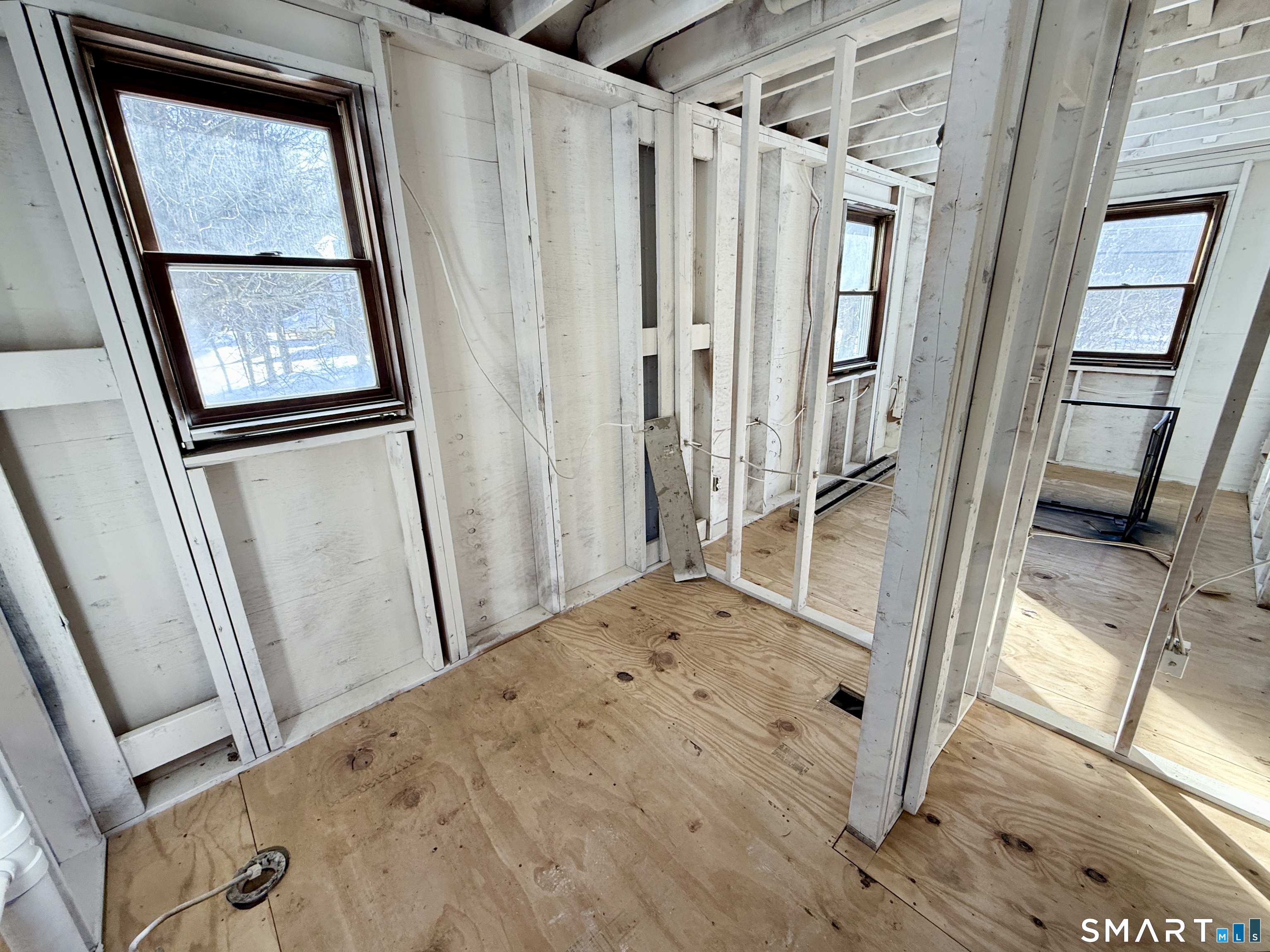 343 East Wakefield Boulevard