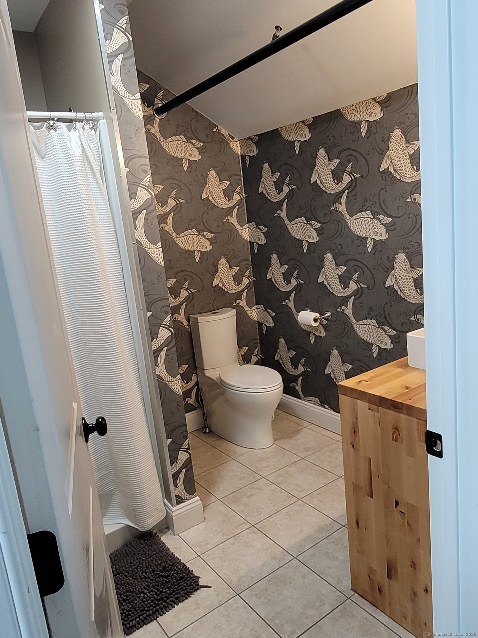 33 mechanic Street 203