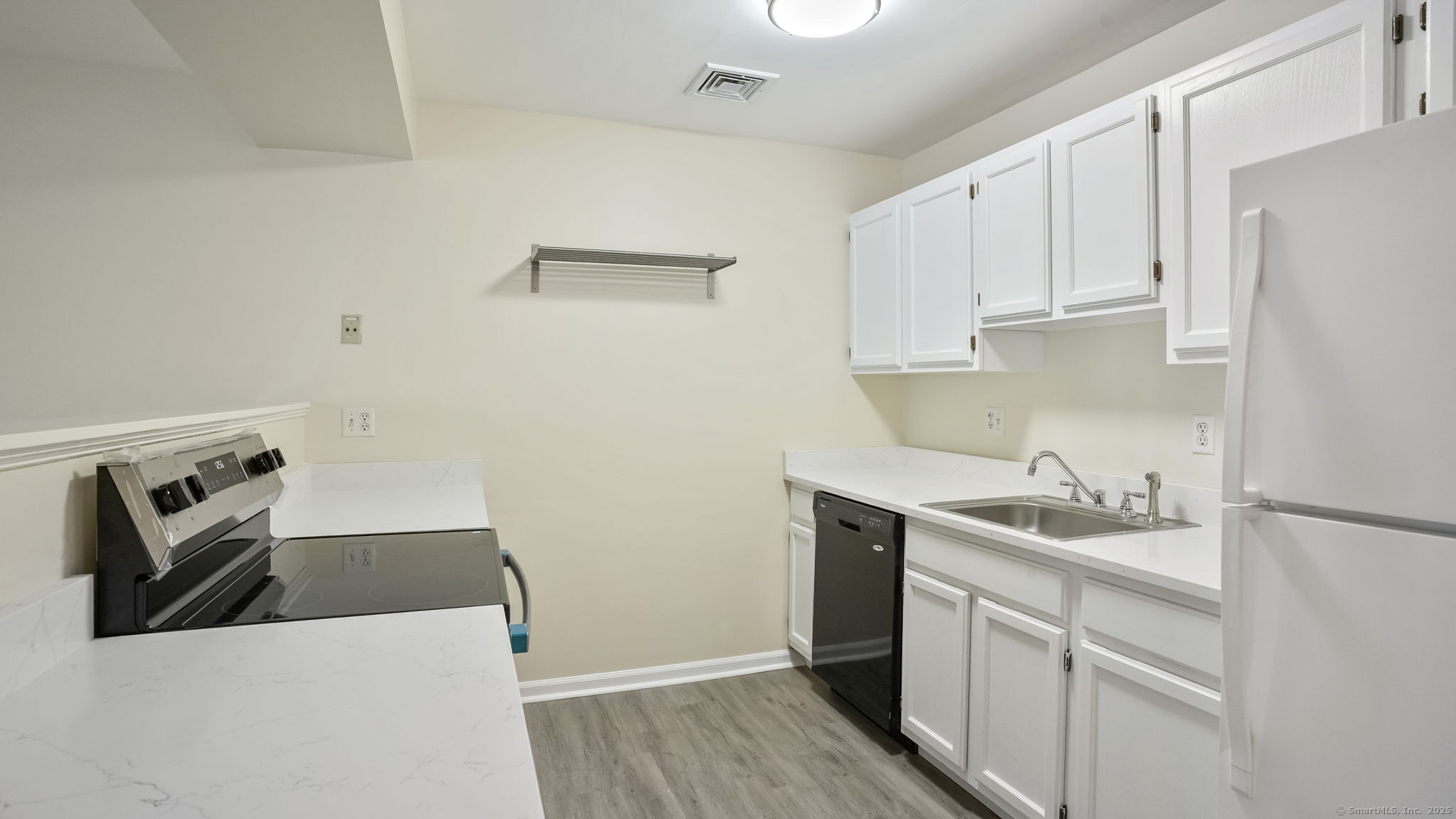 50 Stuart Avenue B1
