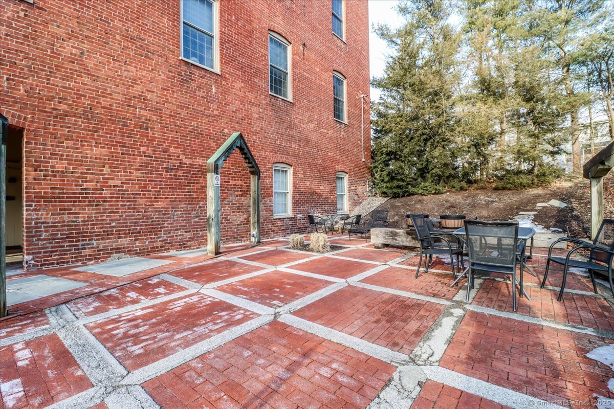 65 West Street #APT 205, New Milford, Connecticut image 22