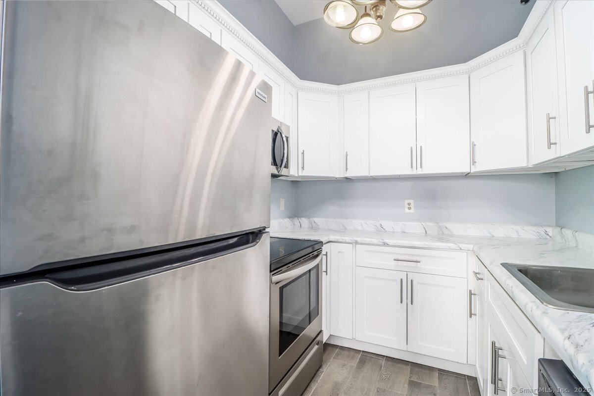 65 West Street #APT 205, New Milford, Connecticut image 9