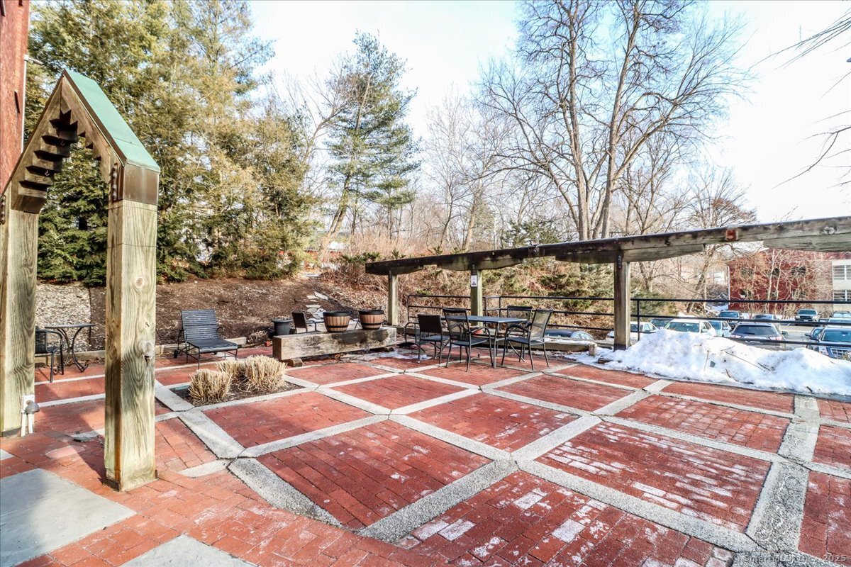 65 West Street #APT 205, New Milford, Connecticut image 21