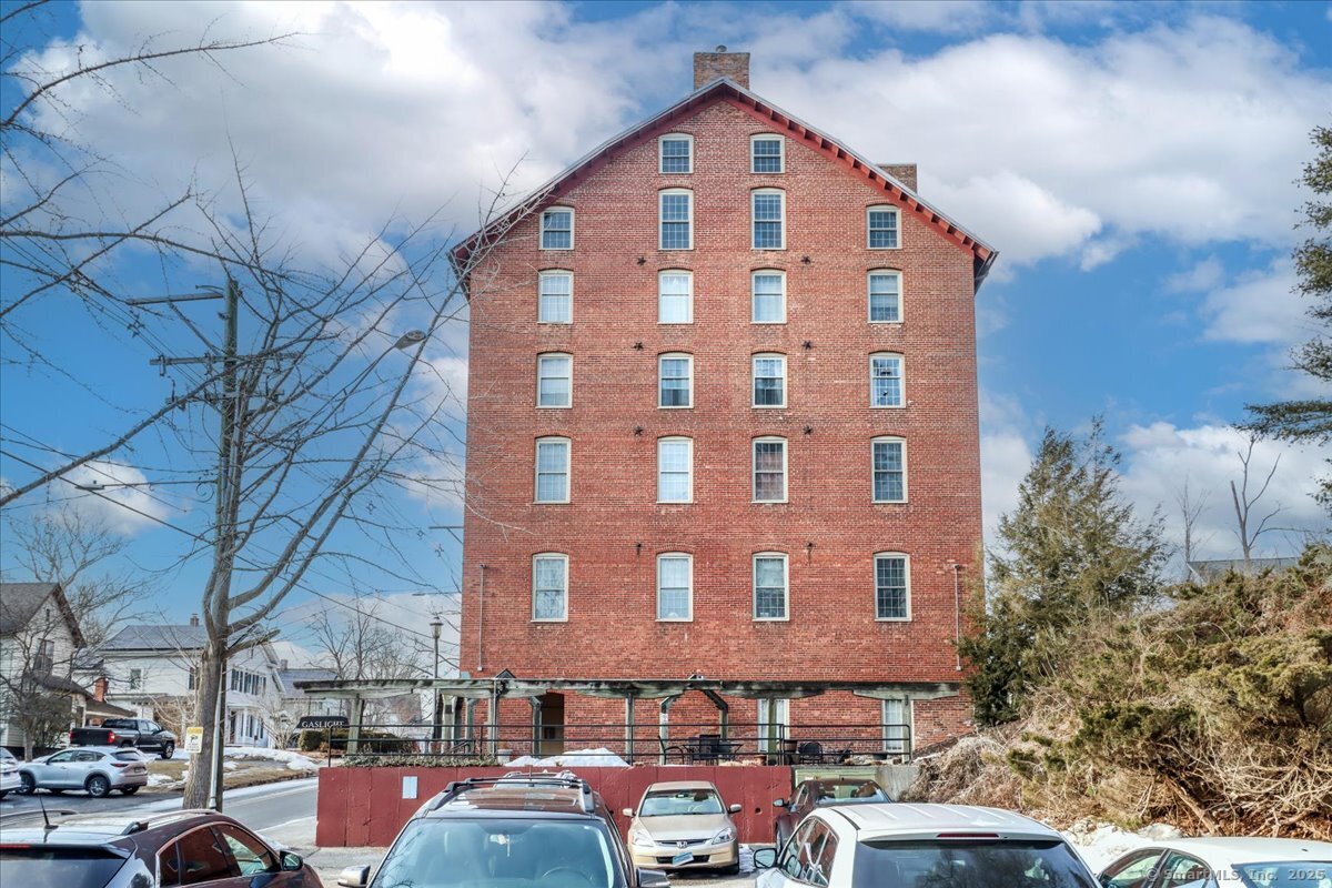65 West Street #APT 205, New Milford, Connecticut image 29