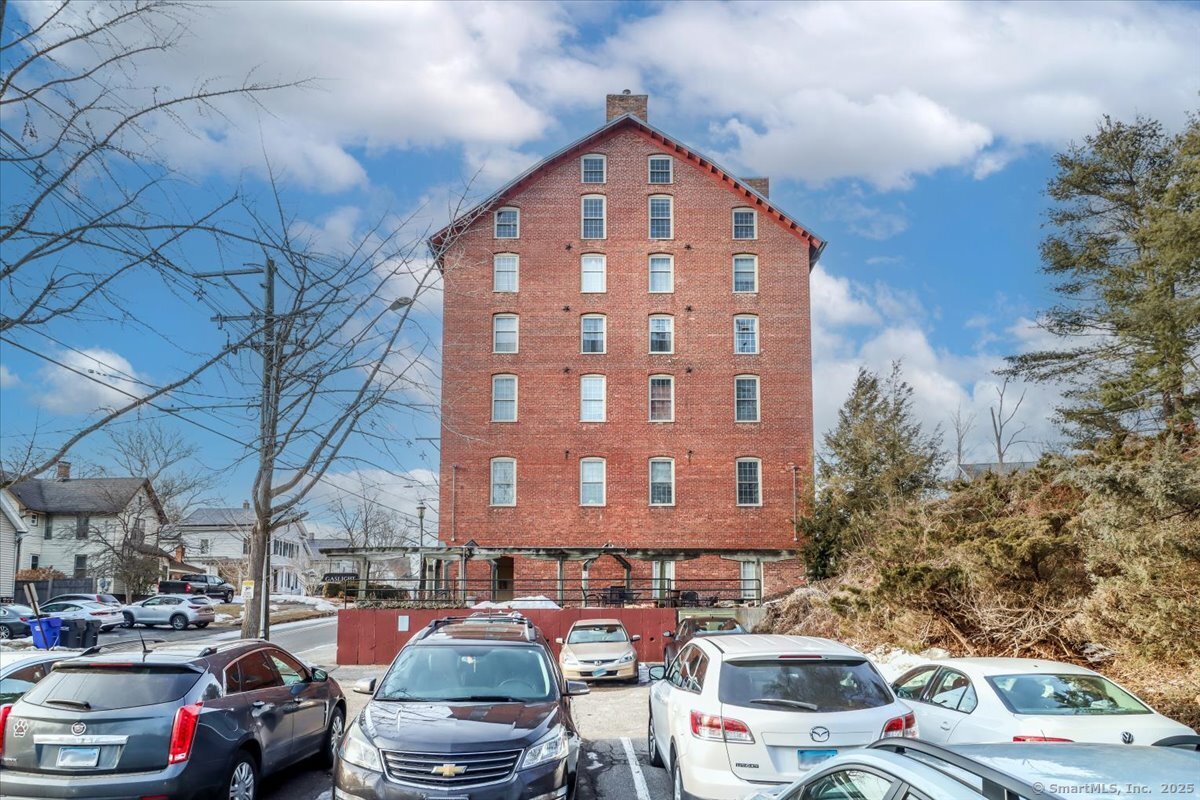 65 West Street #APT 205, New Milford, Connecticut image 31