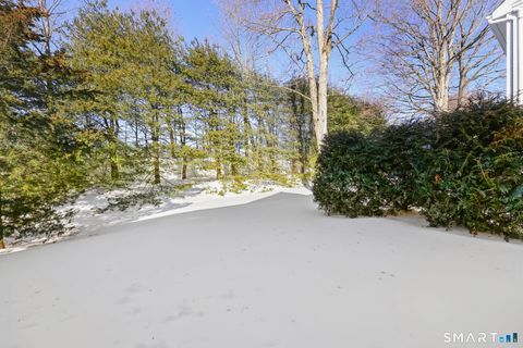 Tiny photo for 2 Village Court #2, Wilton, CT 06897 (MLS # 24153601)