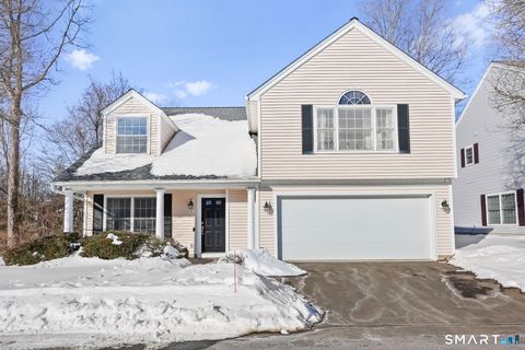 Photo of 2 Village Court #2, Wilton, CT 06897 (MLS # 24153601)