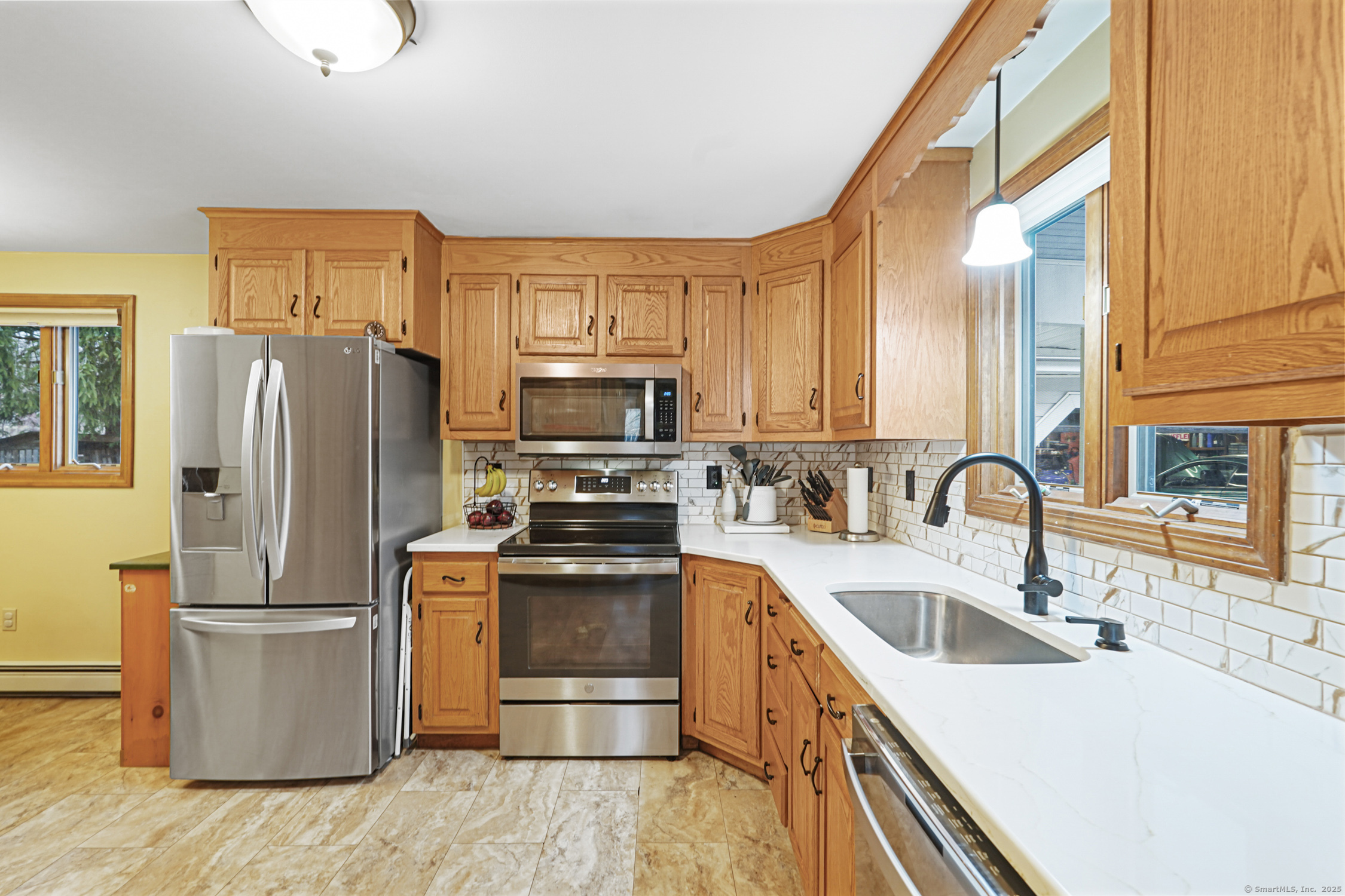 29 Whittemore Road, Thompson, Connecticut image 5