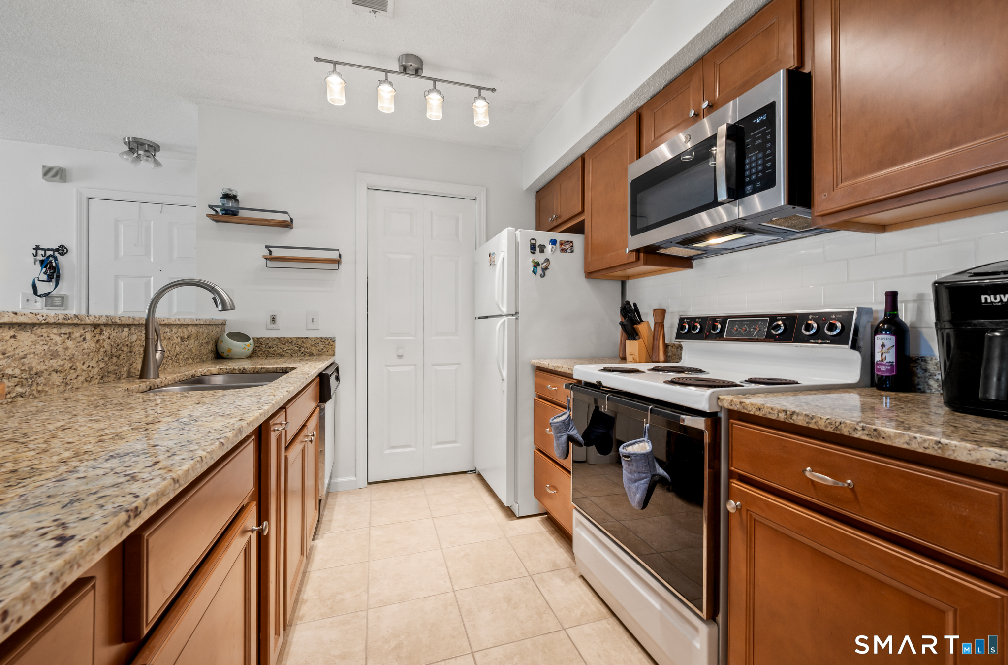 1 Forest Glen Circle 11