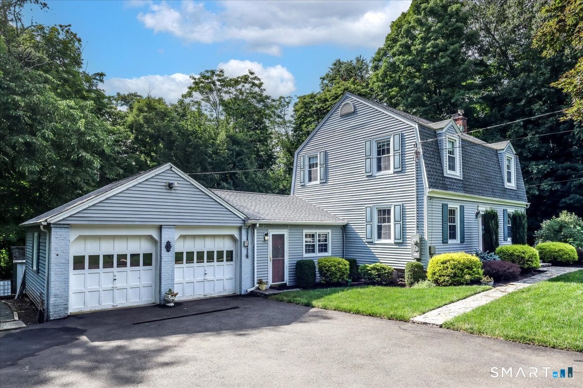 10 North Beech Tree Road