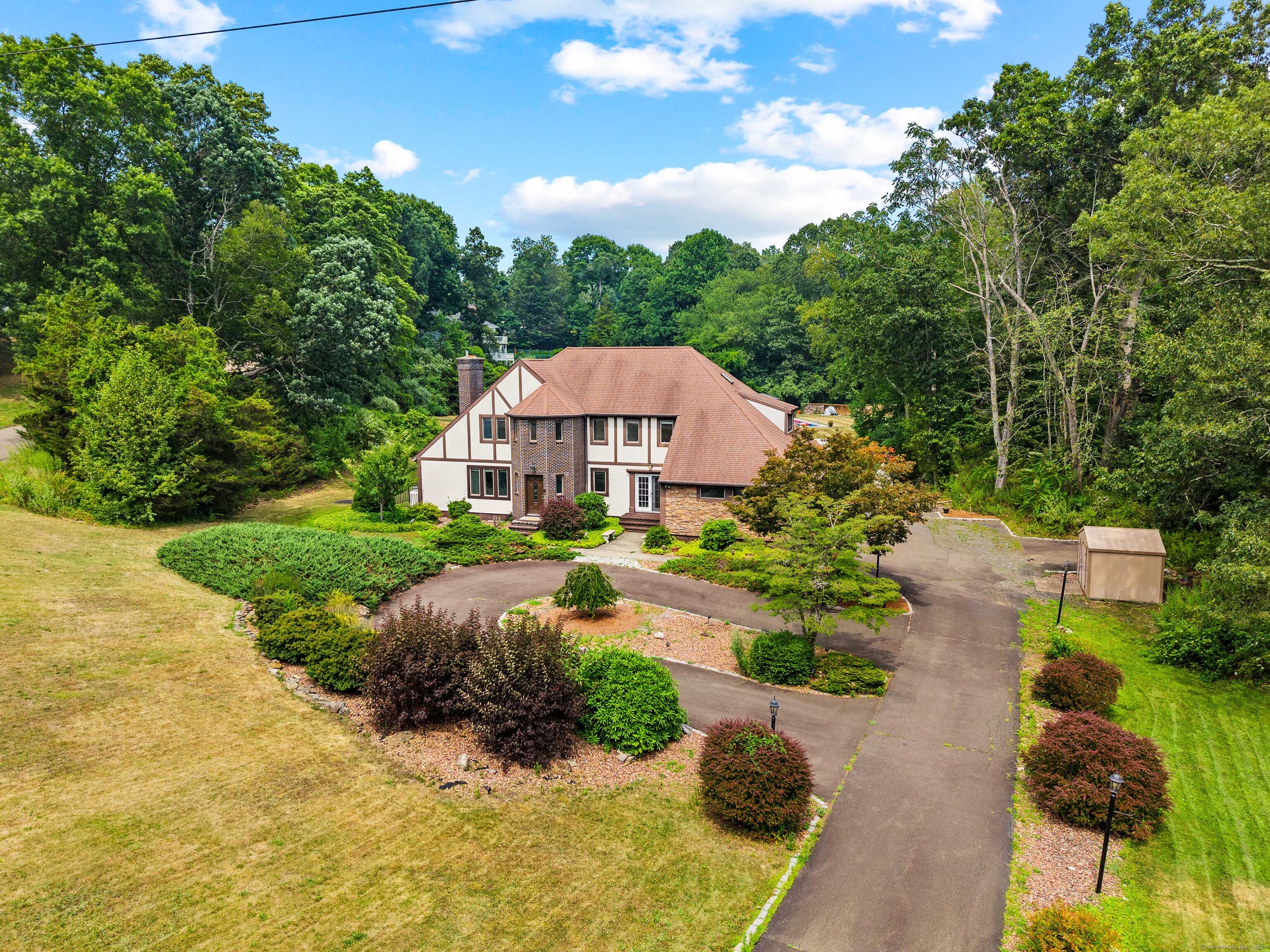 22 Hickory Hill Lane