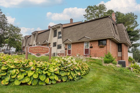 Condo For Sale - 253 West Street #APT B<br/> Southington, CT 06479