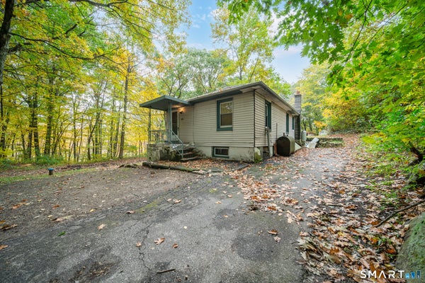 815 CHEYENNE ROAD, WATERTOWN, CT 06795 - Image 1da9cd1990c20bf2ebf0f7b0e1ed37ed/3959732858