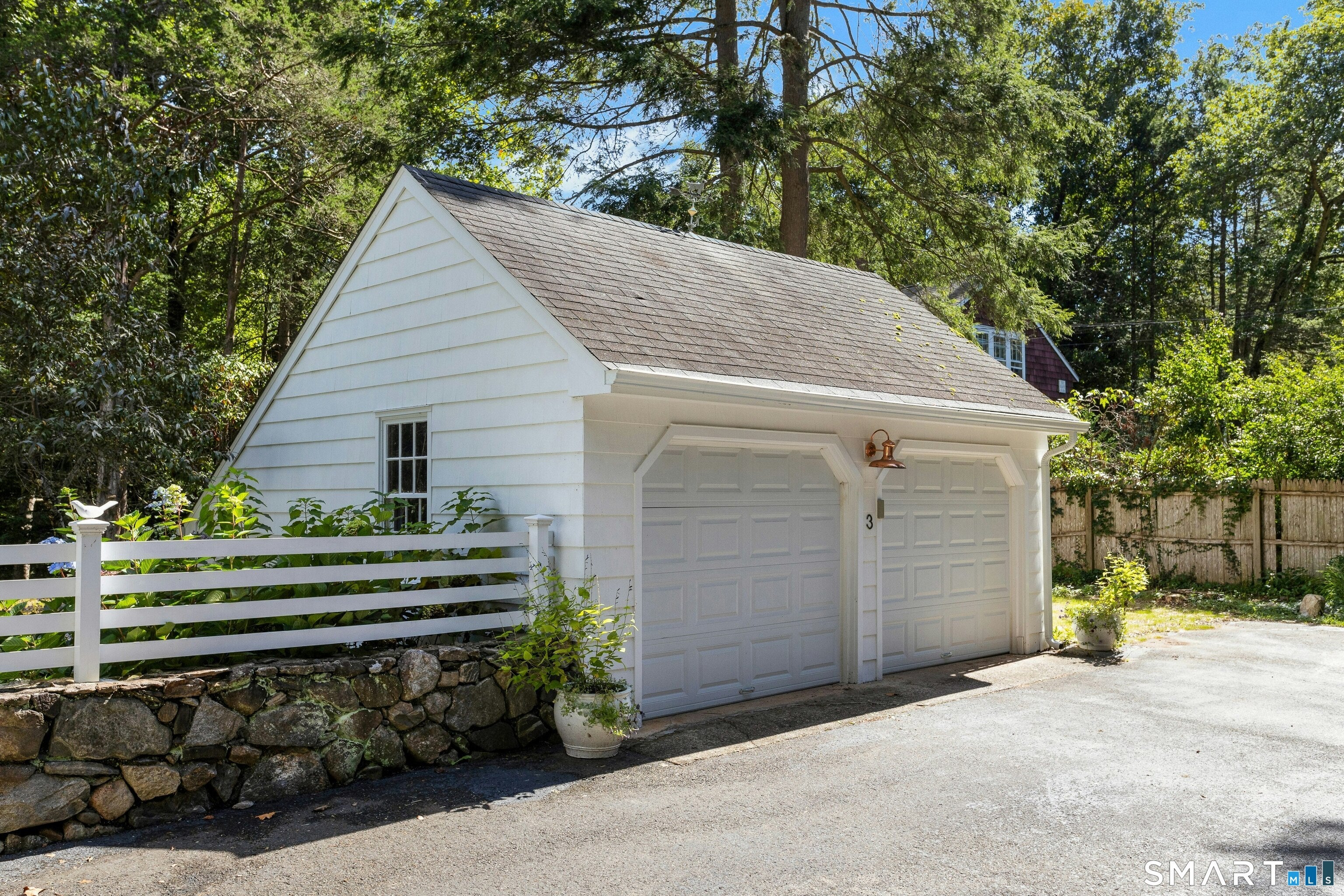 3 Weston Road