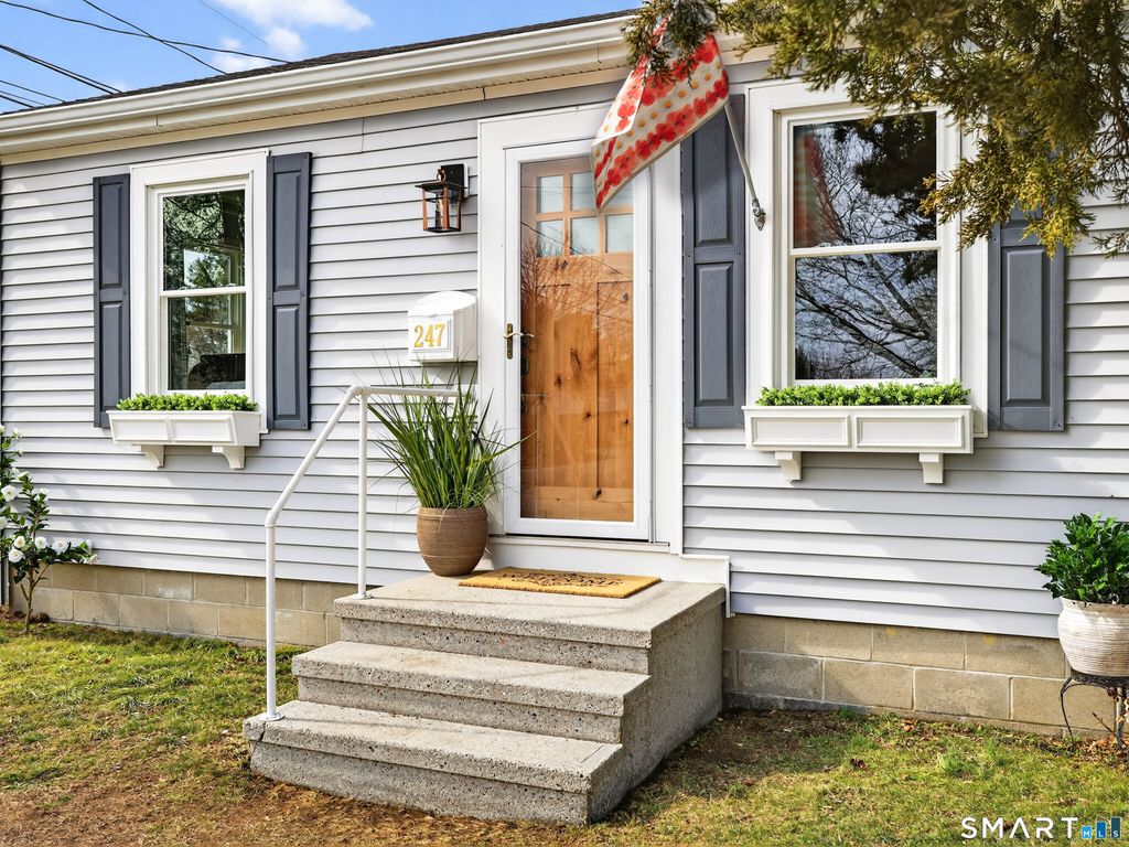 Photo of 247 Midway Oval, Groton, CT 06340 (MLS # 24156466)