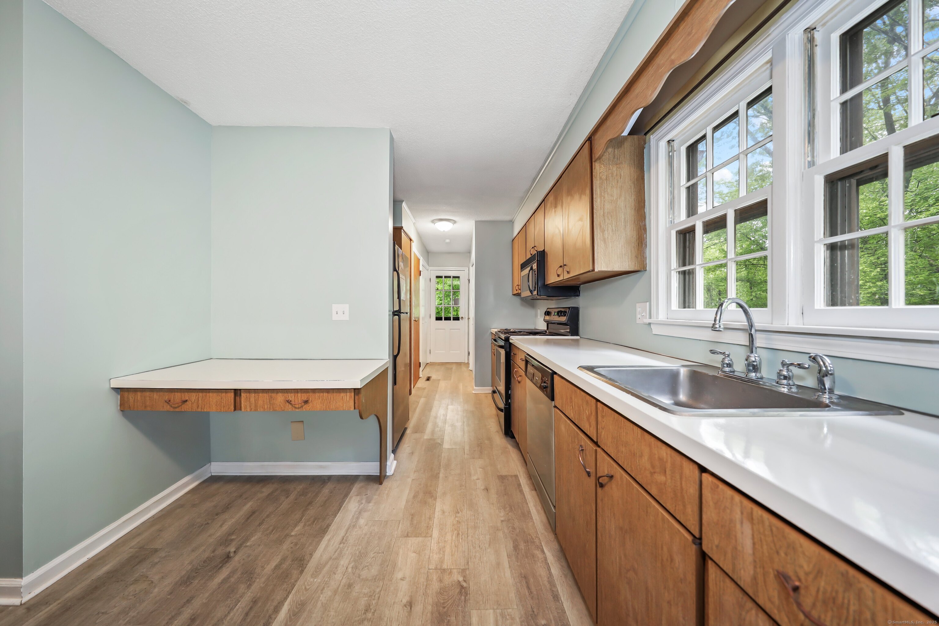 324 Luther Drive, Southbury, Connecticut image 7