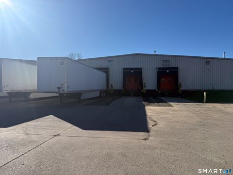 Tiny photo for 128 Old Brickyard Lane #5, Berlin, CT 06037 (MLS # 24147845)