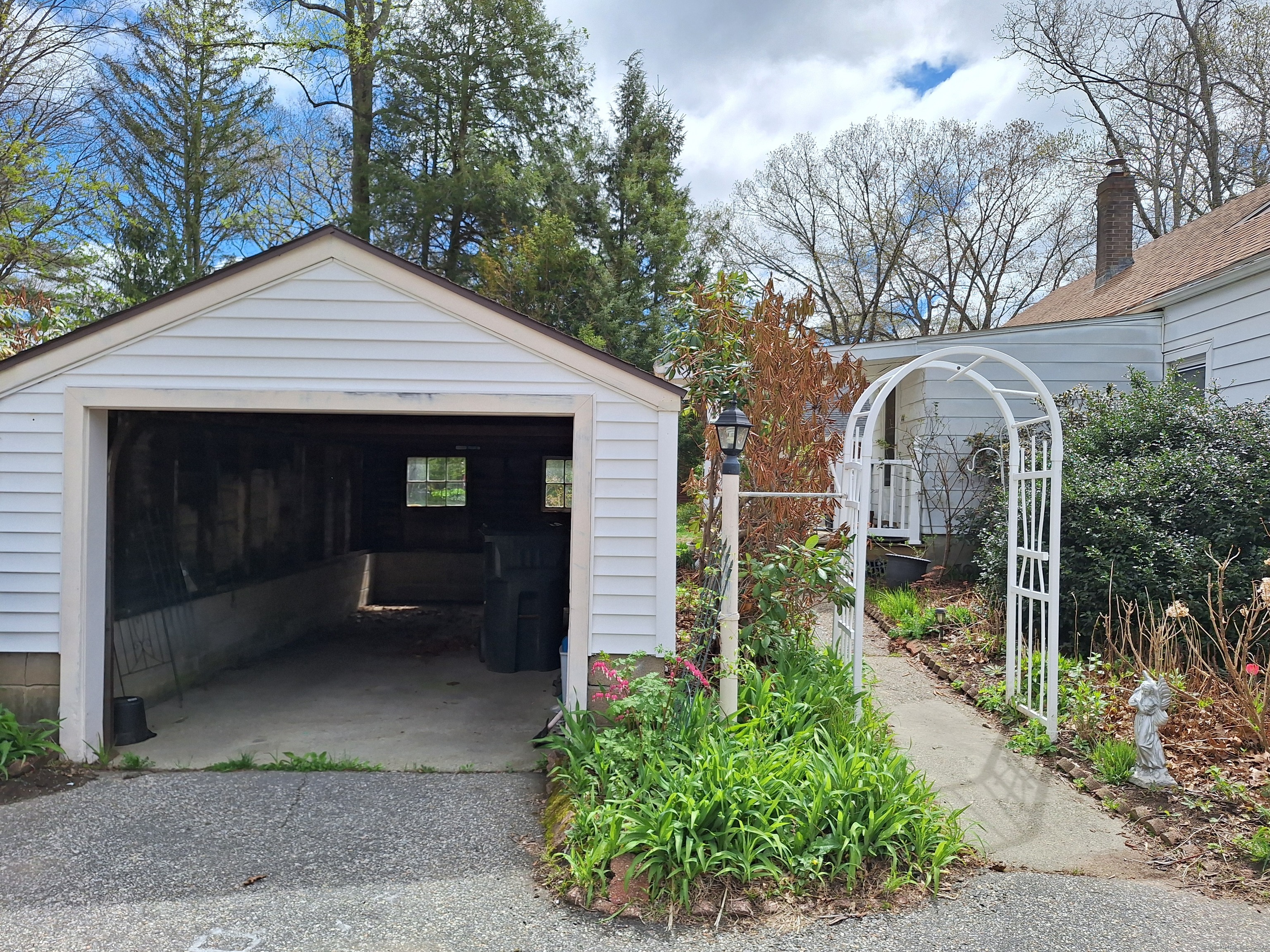 44 Old Plains Road, Windham, Connecticut image 2