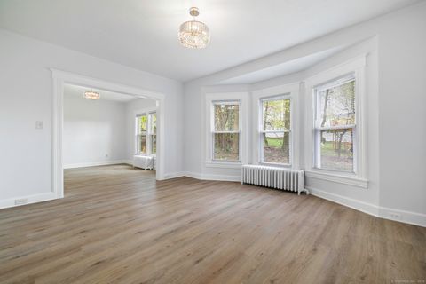 MLS: 24090635