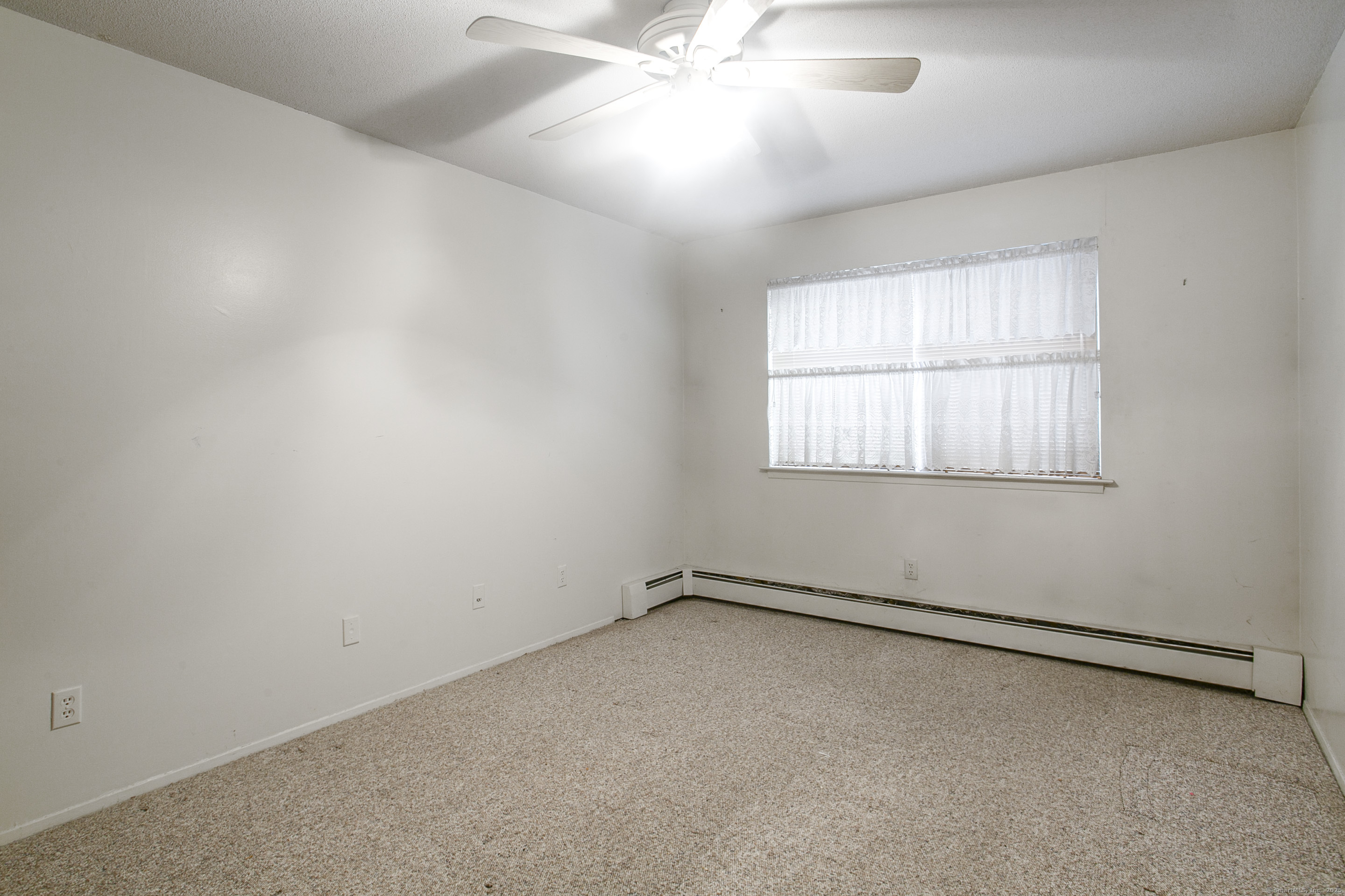 14 Ameridge Drive #14, Bridgeport, Connecticut image 13