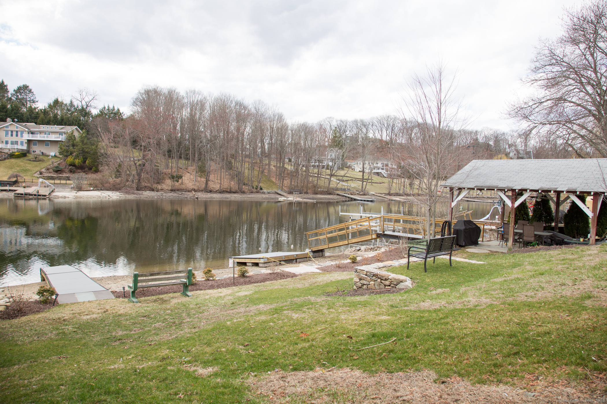 32 Kellogg Street, Brookfield, Connecticut image 3