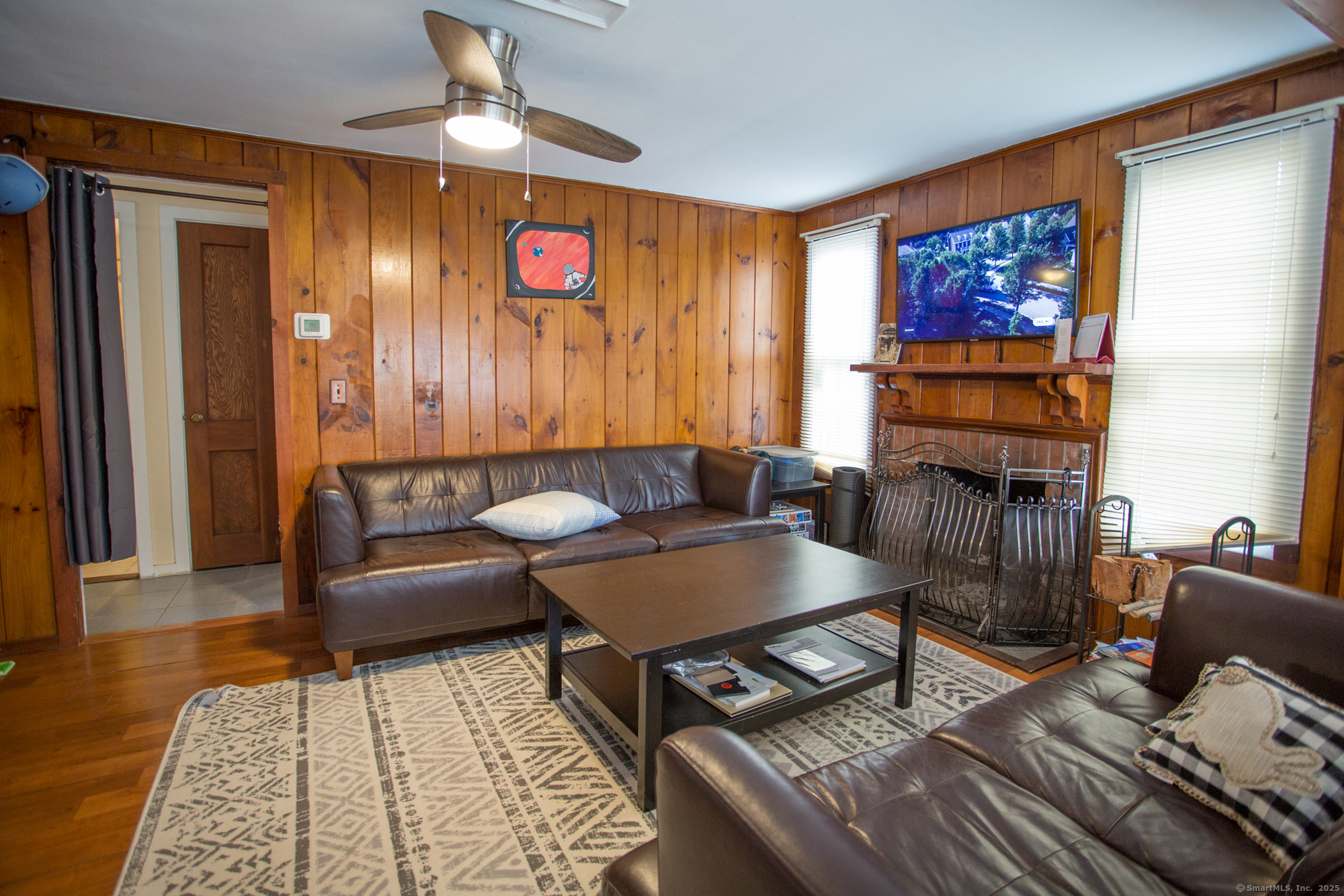 32 Kellogg Street, Brookfield, Connecticut image 8