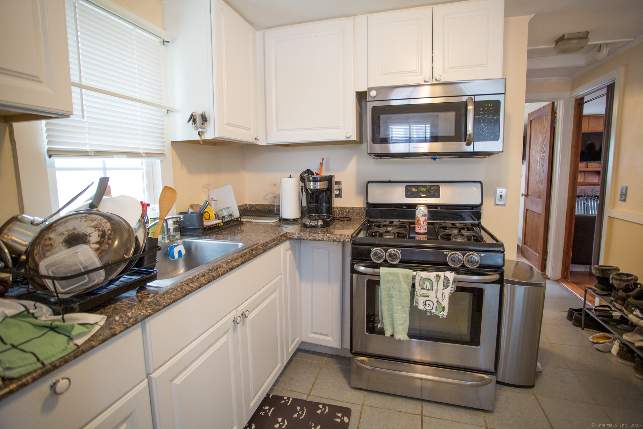 32 Kellogg Street, Brookfield, Connecticut image 13