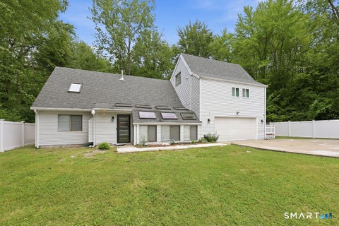 Photo of 85 South Road, Farmington, CT 06032 (MLS # 24163343)