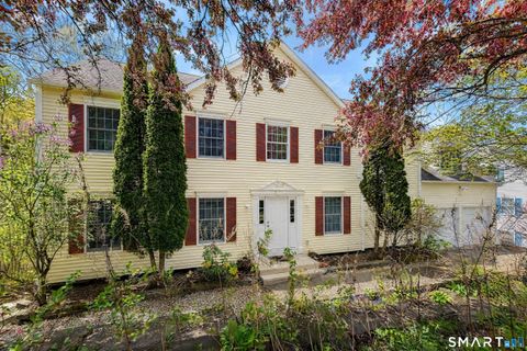 29 Tarrywile Lake Road Danbury CT 06810