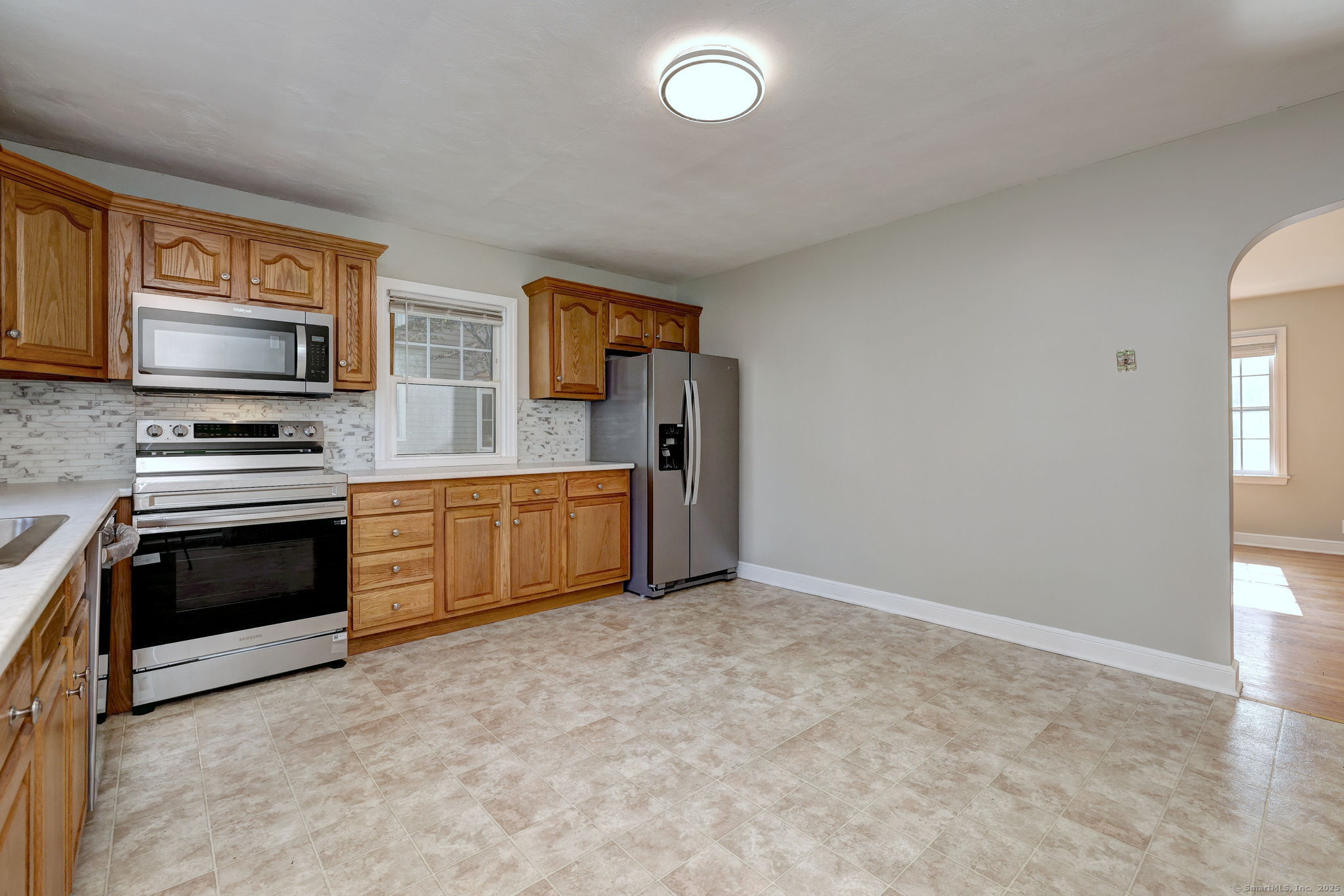 620 King Street, Stratford, Connecticut image 20