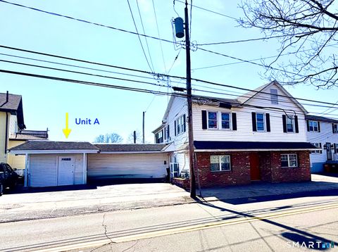 Photo of 125 Ward Street #A, Wallingford, CT 06492 (MLS # 24166919)