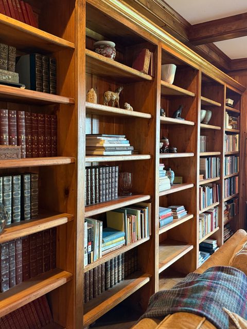 Tiny photo for 7 Sandy Beach Road, Middlebury, CT 06762 (MLS # 24131596)