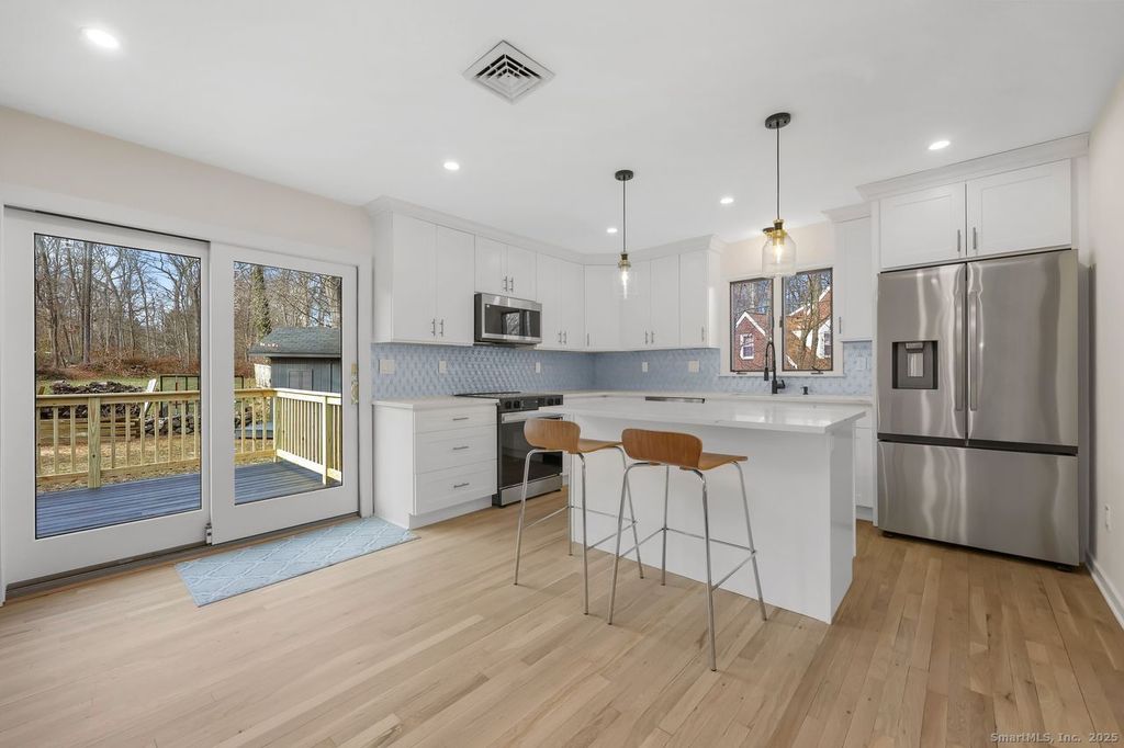 Photo of 7 Brett Cliff Road, Milford, CT 06461 (MLS # 24144066)